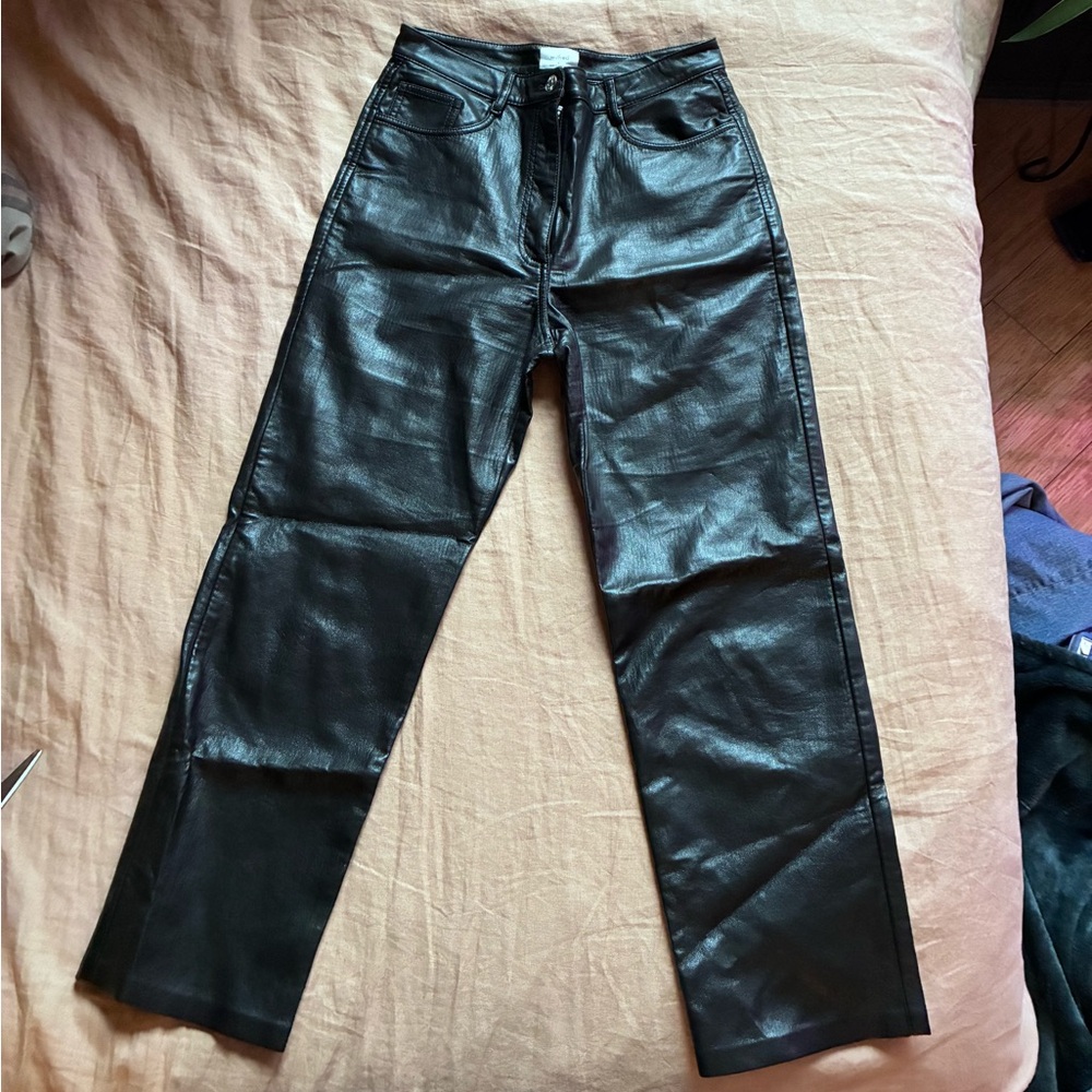 Aritzia Wilfred Black Vegan Leather Pants - Sleek Straight Fit - Small